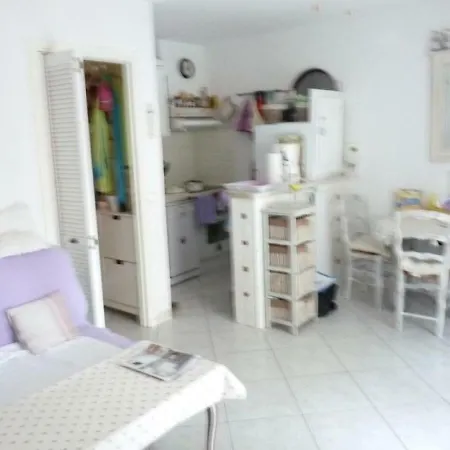 Luberon Loisirs 3 Apartment